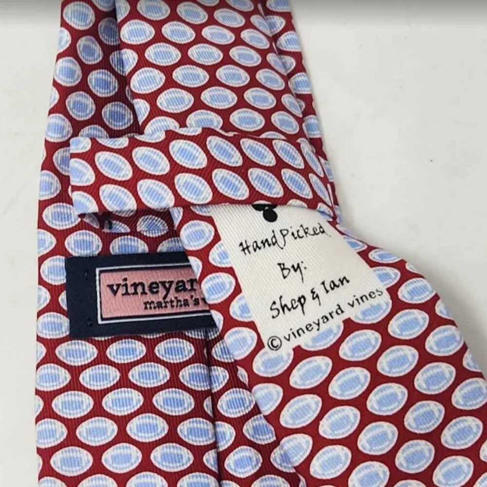 New boys Vineyard Vines Mini Footballs lighthouse red silk tie
